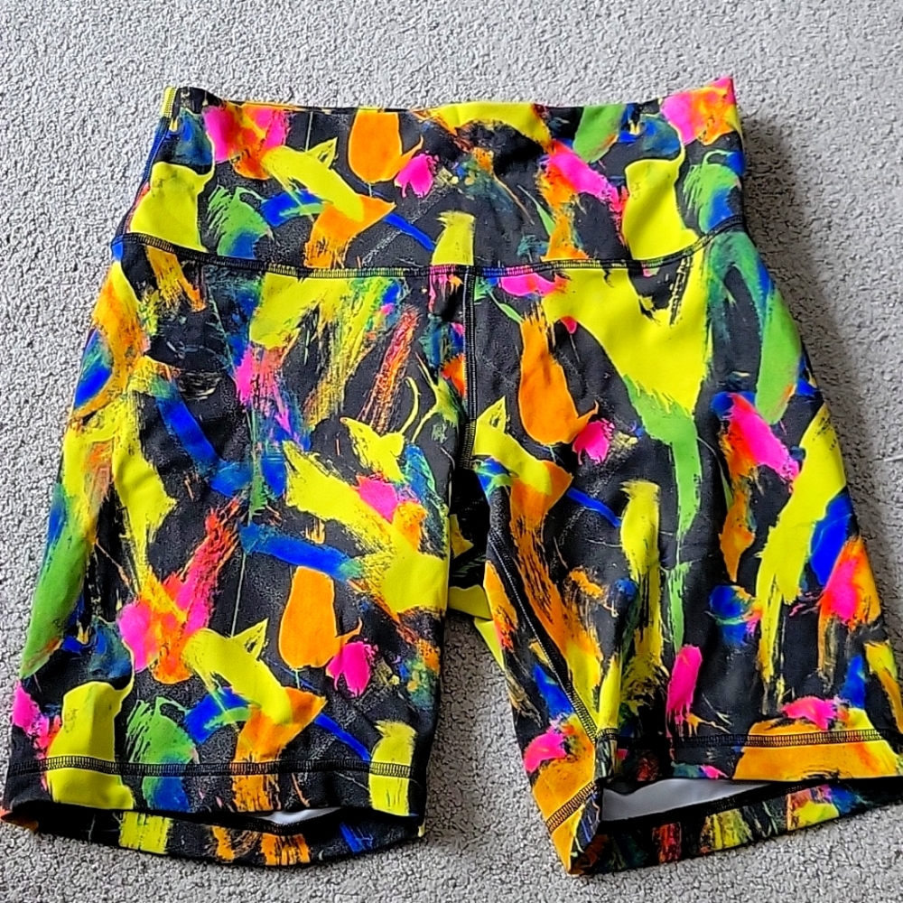 Lululemon bike shorts
